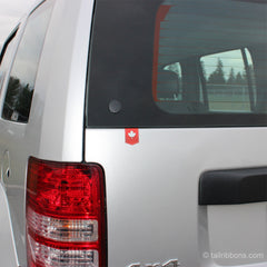 Maple Leaf car sticker on a Jeep Liberty